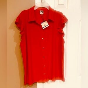 Anne Klein Gorgeous Coral Classy Cap Sleeve Button Down Top .Elegant & Brand New